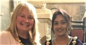 Councillor Lucy Jo Symonds, Mayor of Peacehaven, picture with Councillor Henna Chowdhury, Mayor of Worthing at Chichester Cathedral